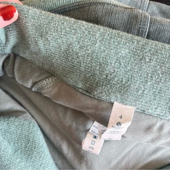 Lululemon To Class Jacket in Earl Grey/Deep Shore - Picture 14 of 14